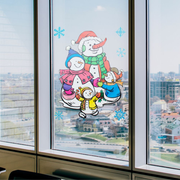 Новорічна прикраса - лист с наклейками, сніговик, 70x50 см, різнокольоровий, ПВХ, папір (070168-1)