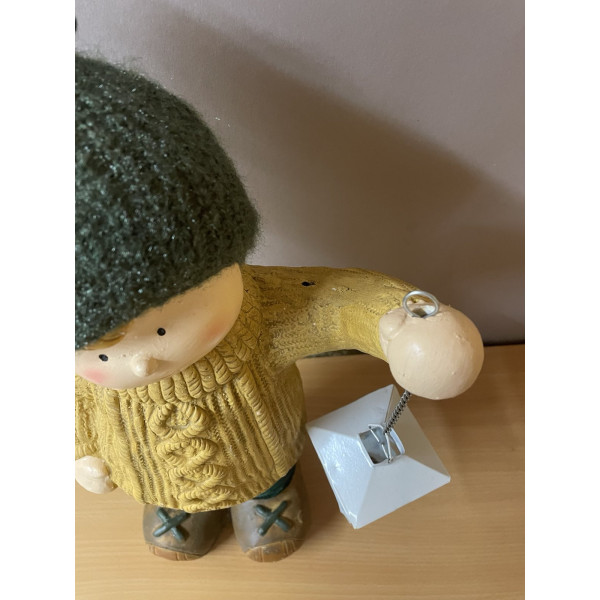 УЦІНКА!!! Декоративна фігурка - Хлопчик з ліхтариком, 23,5x15,5x39,5 см, жовтий із зеленим, магнезія (920012-1)
