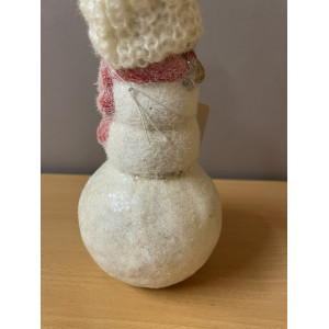 УЦІНКА!!! Декоративна фігурка - Дівчинка зі сніговим комом, 8,5x9x17 см, білий з рожевим, магнезія (920128-2)