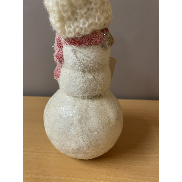 УЦІНКА!!! Декоративна фігурка - Дівчинка зі сніговим комом, 8,5x9x17 см, білий з рожевим, магнезія (920128-2)