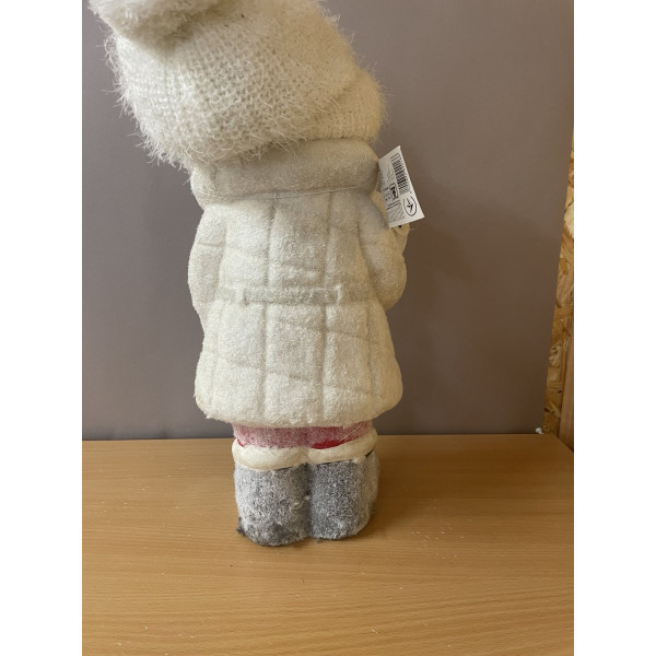 УЦІНКА!!! Декоративна фігурка - Дівчинка зі сніжкою, 19,5x16x41 см, білий з рожевим, магнезія (920166)