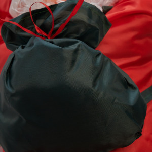 Новорічна світлодіодна декорація - Санта (Дід Мороз) на мотузці, 120 см, L 2 м, червоний, дюралайт, IP44 (810047)