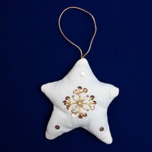Ялинкова іграшка м'яка - Зірка, 8 см, білий, текстиль з бісером (430086-2)