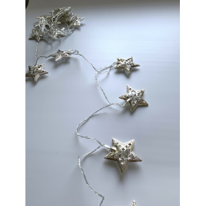 Світлодіодна гірлянда-нитка - зірки, 4 м, 20 л, 3AA батарейки, теплий білий, IP20 (652440)