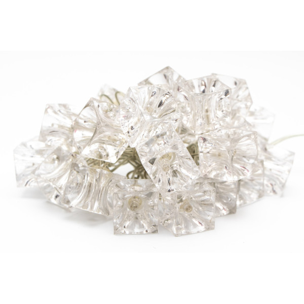 Світлодіодна гірлянда - акрилові льодяні кубики, 2,4 м, 24 л, синій, IP44 (040254)